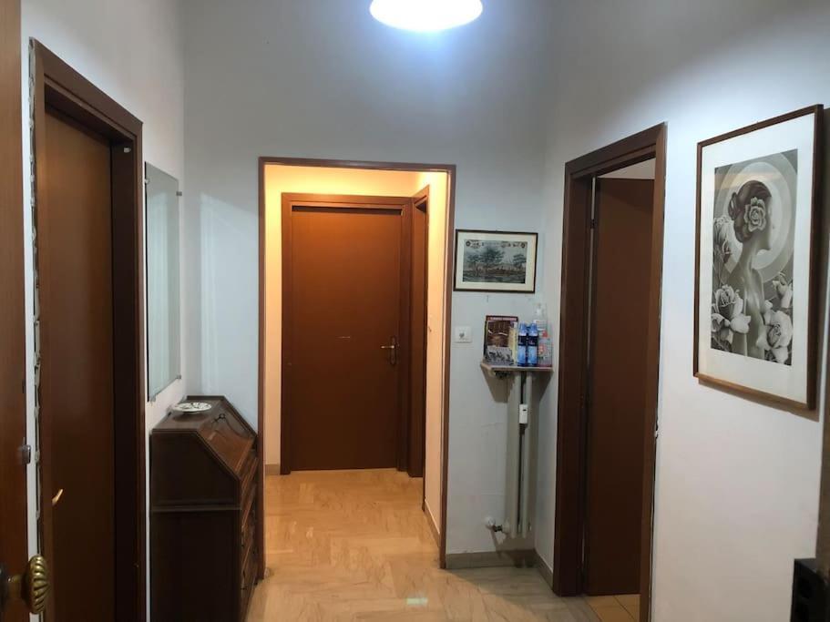 Hotel Sansovino Bed And Car Florenz Exterior foto