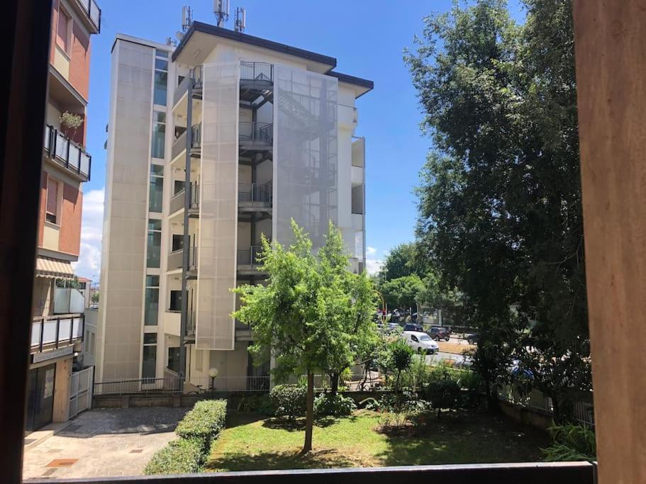 Hotel Sansovino Bed And Car Florenz Exterior foto